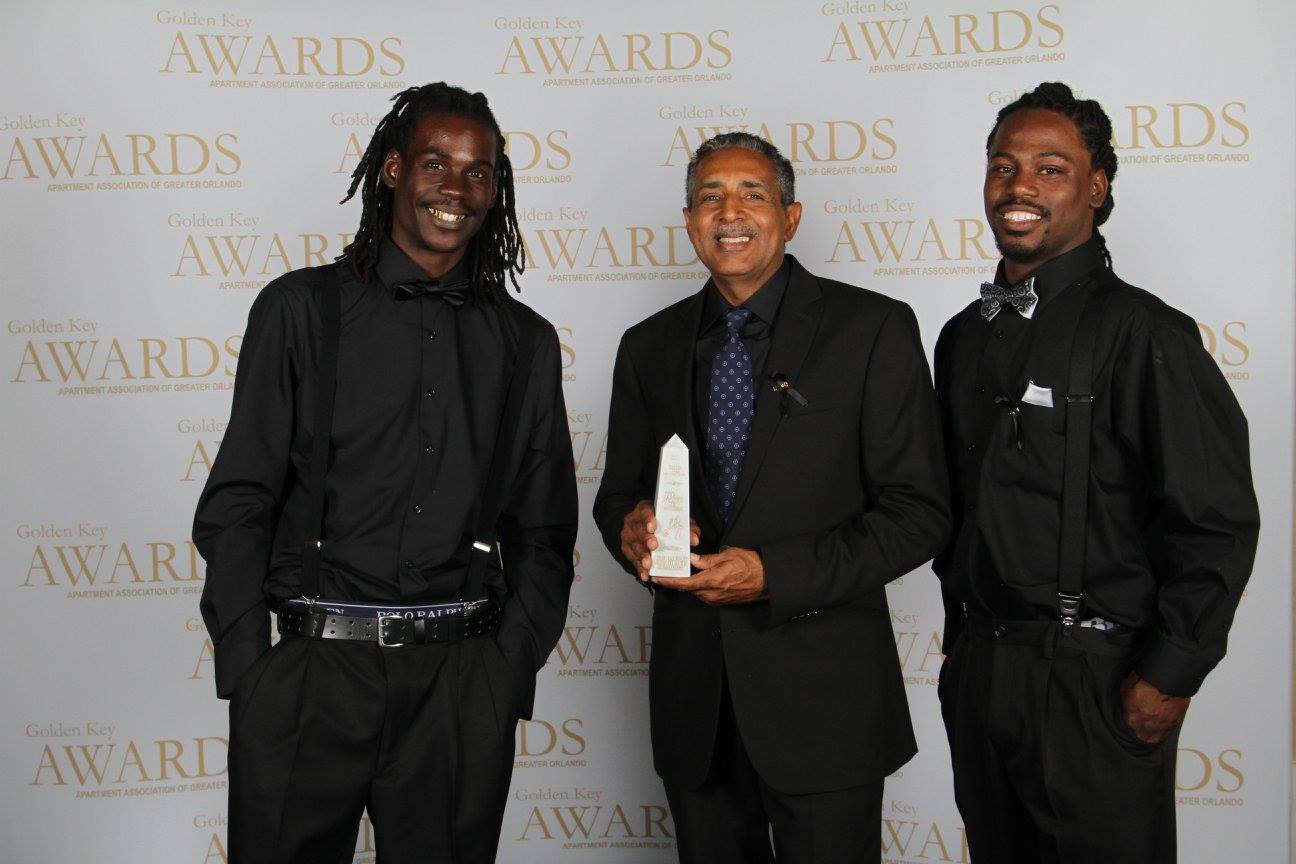 Oaks_BestServiceTeamoftheYear