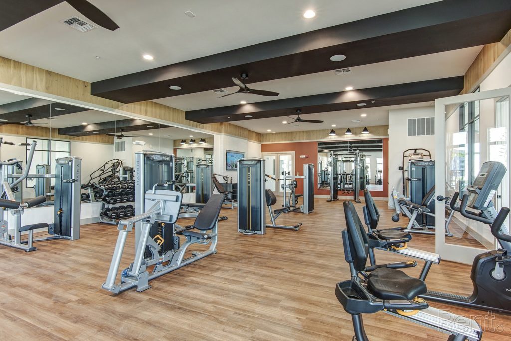 Dahlia fitness center