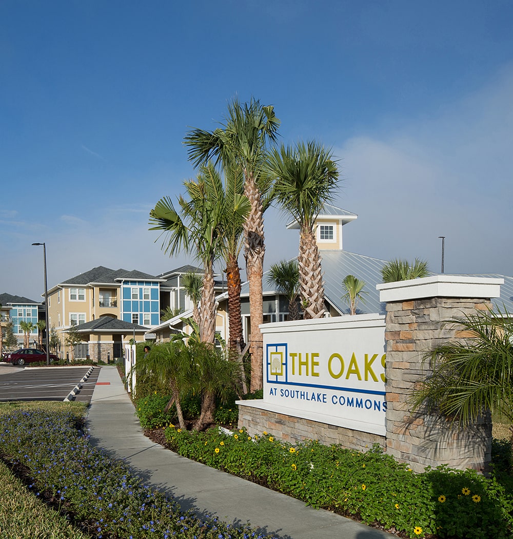 The Oaks at Southlake Commons