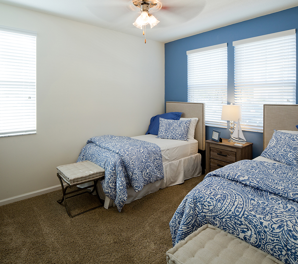 oaks at southlake bedroom